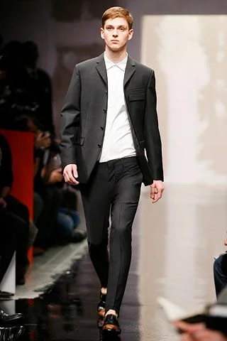 Look 15
